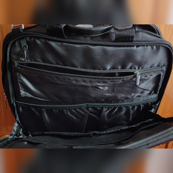 HP Laptop Bag - Picture 6 of 9